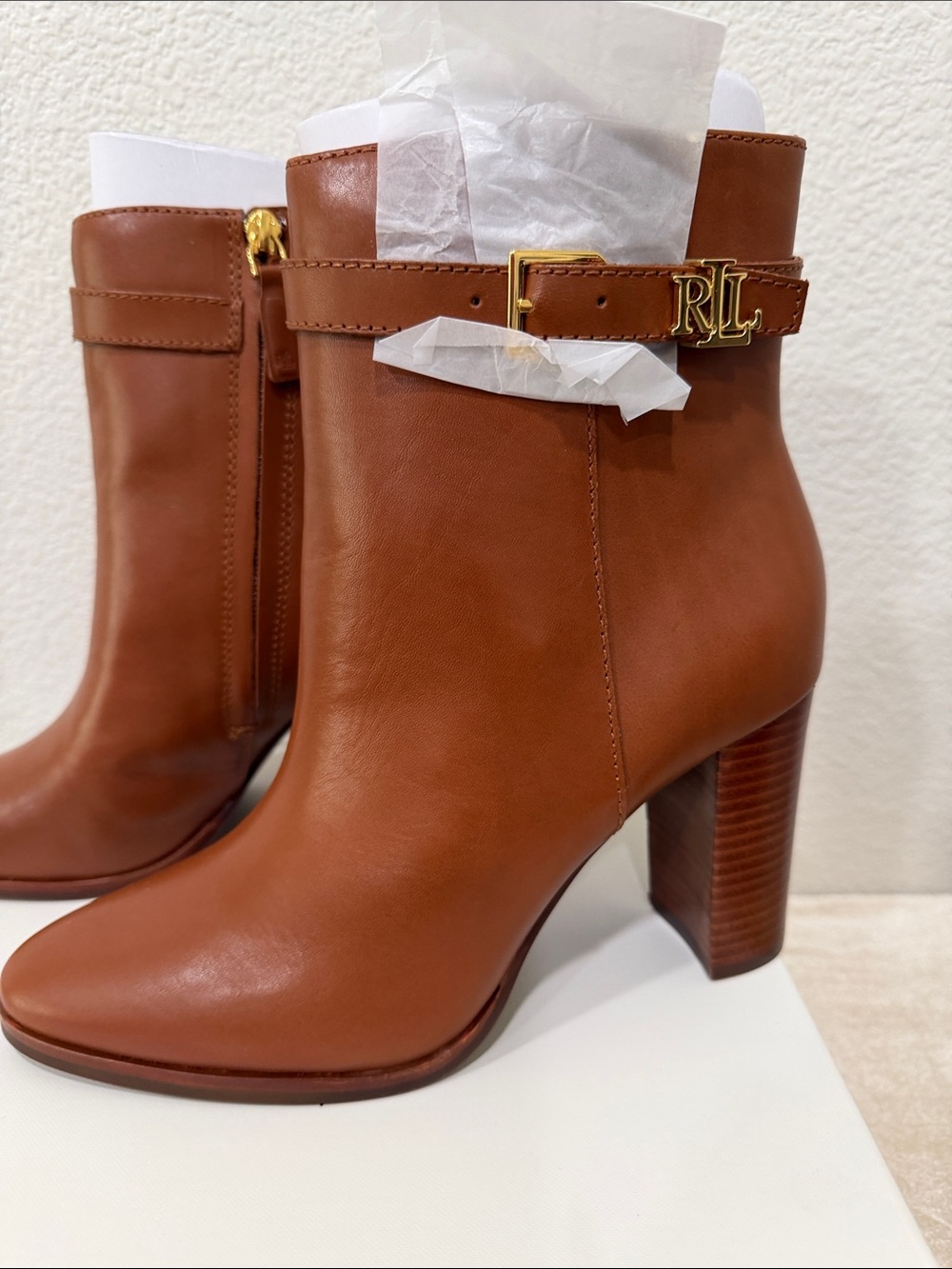 BAILEY Lauren Ralph Lauren Tan Leather Ankle Boots with Block Heel 8.5 NWT